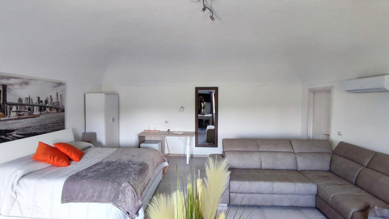 Nautica Tarello - Casa Ena Beb Bed & Breakfast Viverone Luaran gambar
